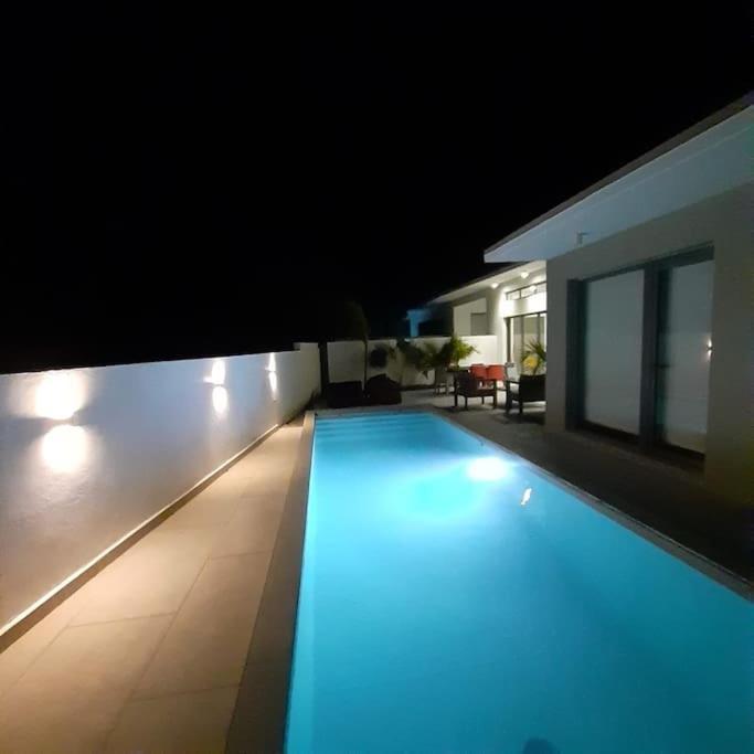 Palm Villas Sainte-Anne  Extérieur photo
