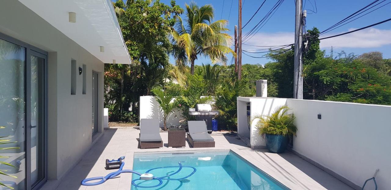 Palm Villas Sainte-Anne  Extérieur photo