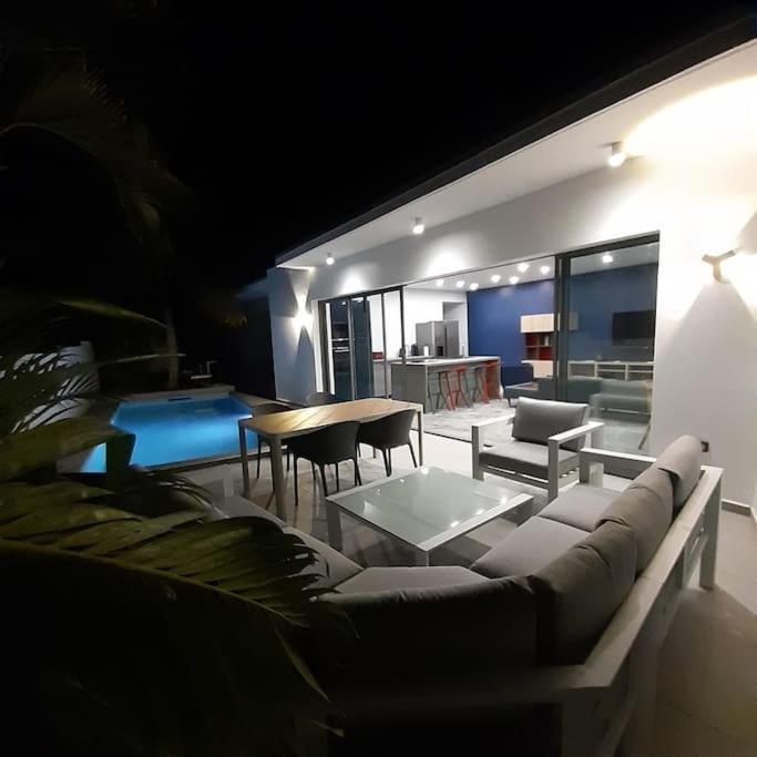 Palm Villas Sainte-Anne  Extérieur photo