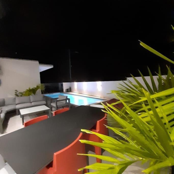Palm Villas Sainte-Anne  Extérieur photo