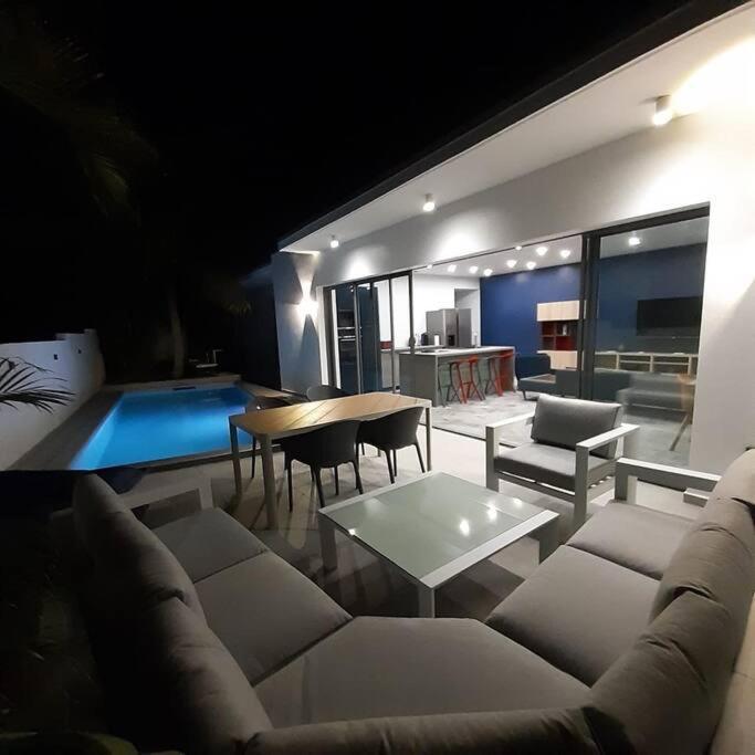 Palm Villas Sainte-Anne  Extérieur photo